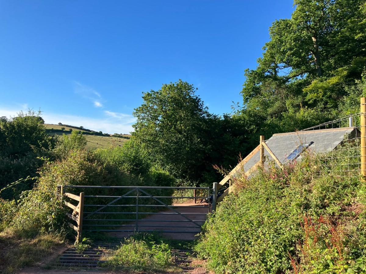 Barn In Somerset Romantic Hideaway Nettlecombe  Exterior photo